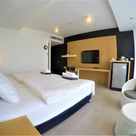 Vivace Hotel Bãi biển Kamala Ngoại thất bức ảnh
