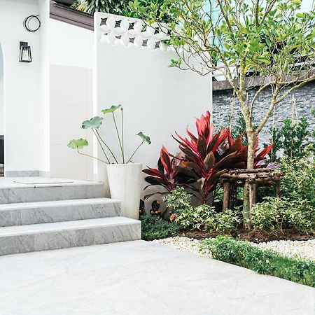 Vivace Hotel Bãi biển Kamala Ngoại thất bức ảnh