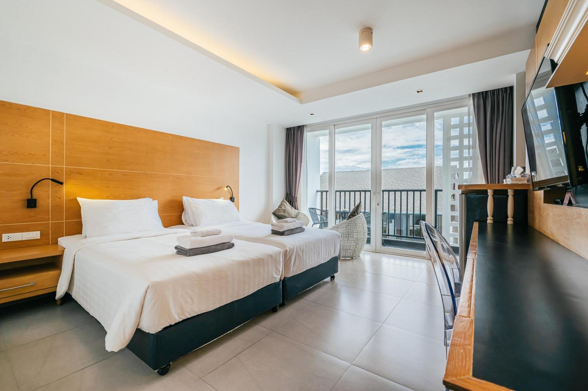 Vivace Hotel Bãi biển Kamala Ngoại thất bức ảnh