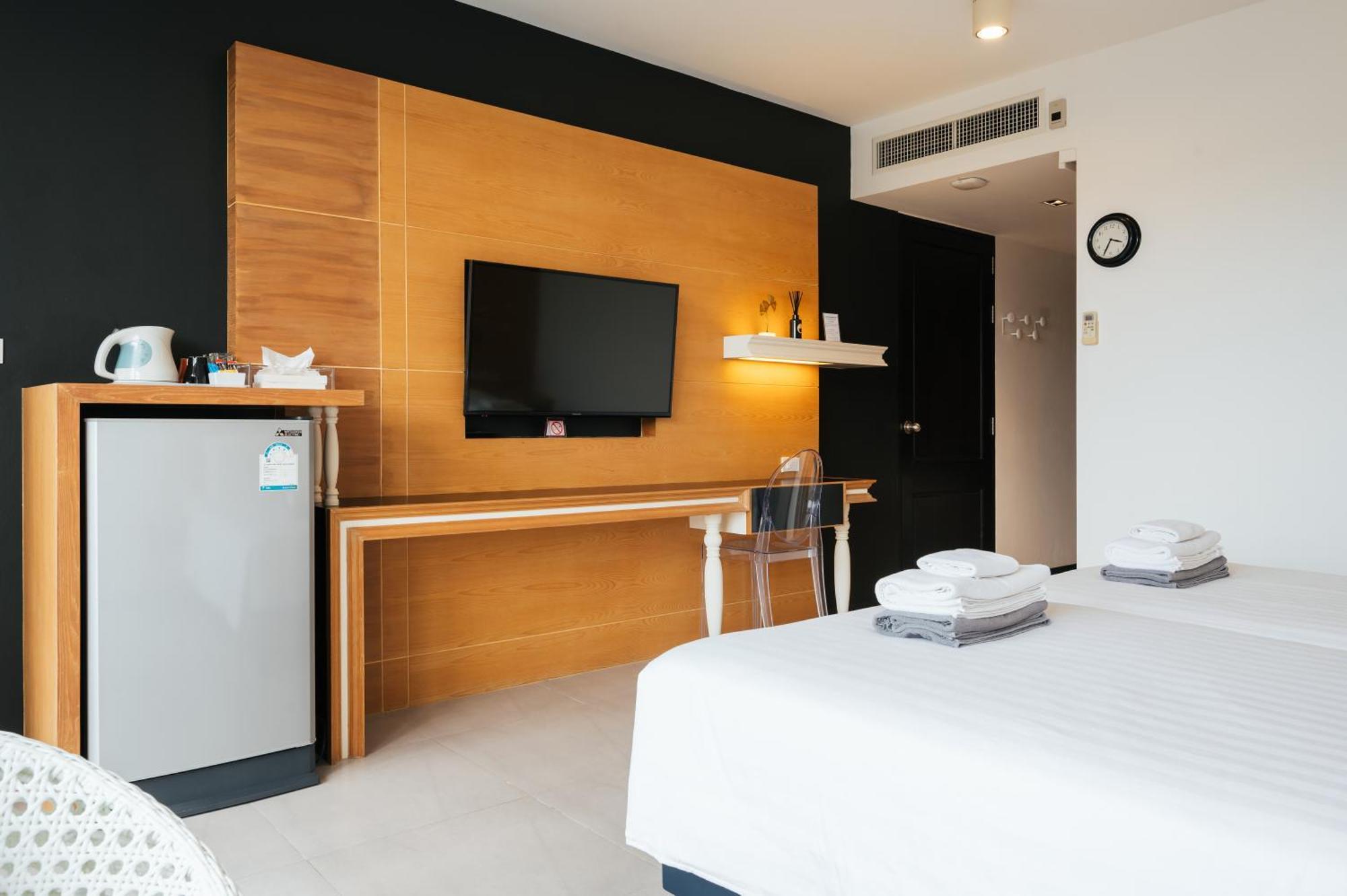 Vivace Hotel Bãi biển Kamala Ngoại thất bức ảnh